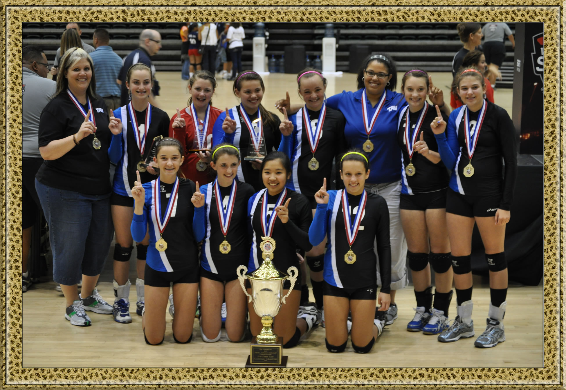 13 Advantage AAU Champs